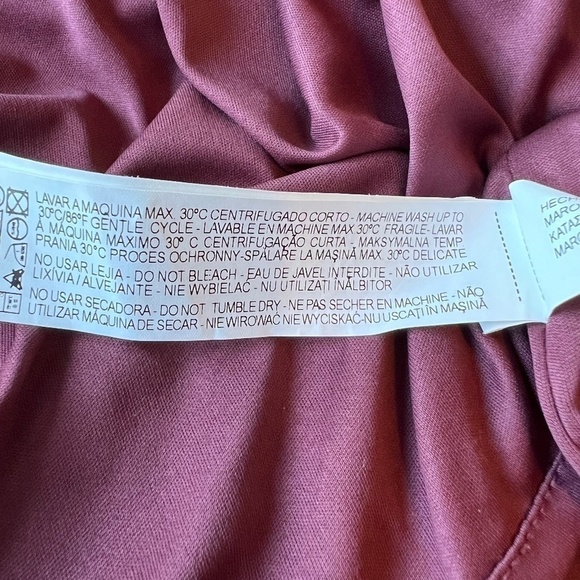 Zara red floral print knee length faux wrap v neck dress - Picture 12 of 13